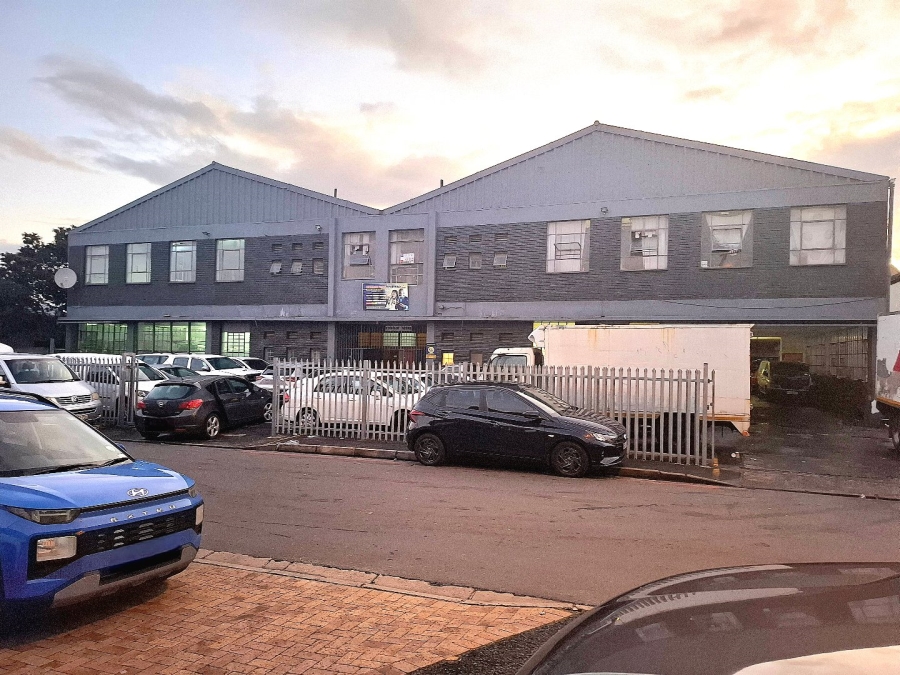  Bedroom Property for Sale in Bellville Central Western Cape